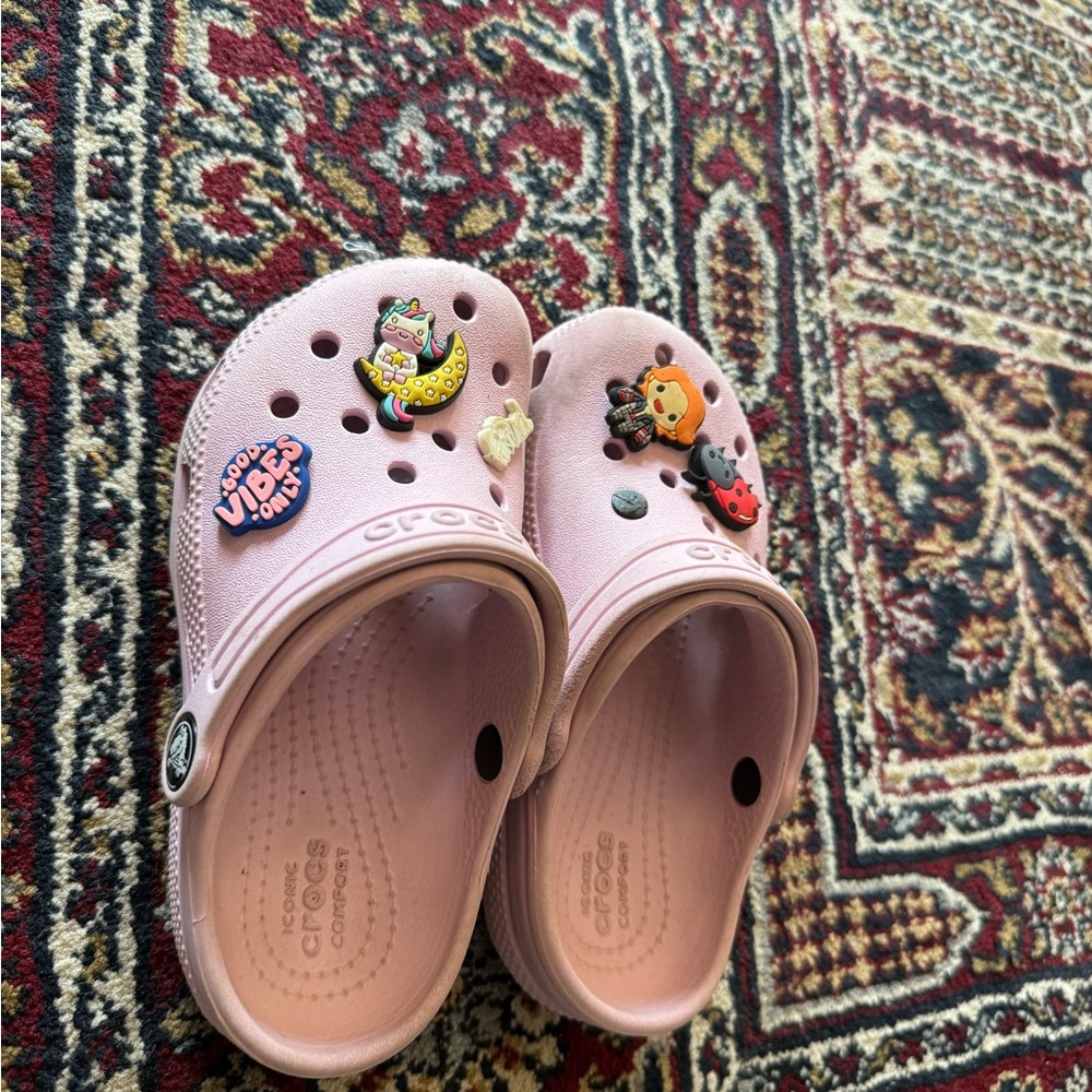 Girl Crocs pink color in good condition size 11